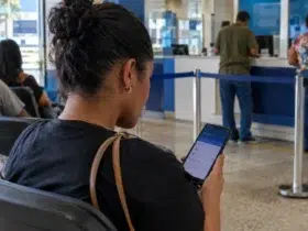 Conta encerrada, consumer rights, lawyer — Banco encerrou sua conta e reteve o saldo: como recuperar seu dinheiro?
