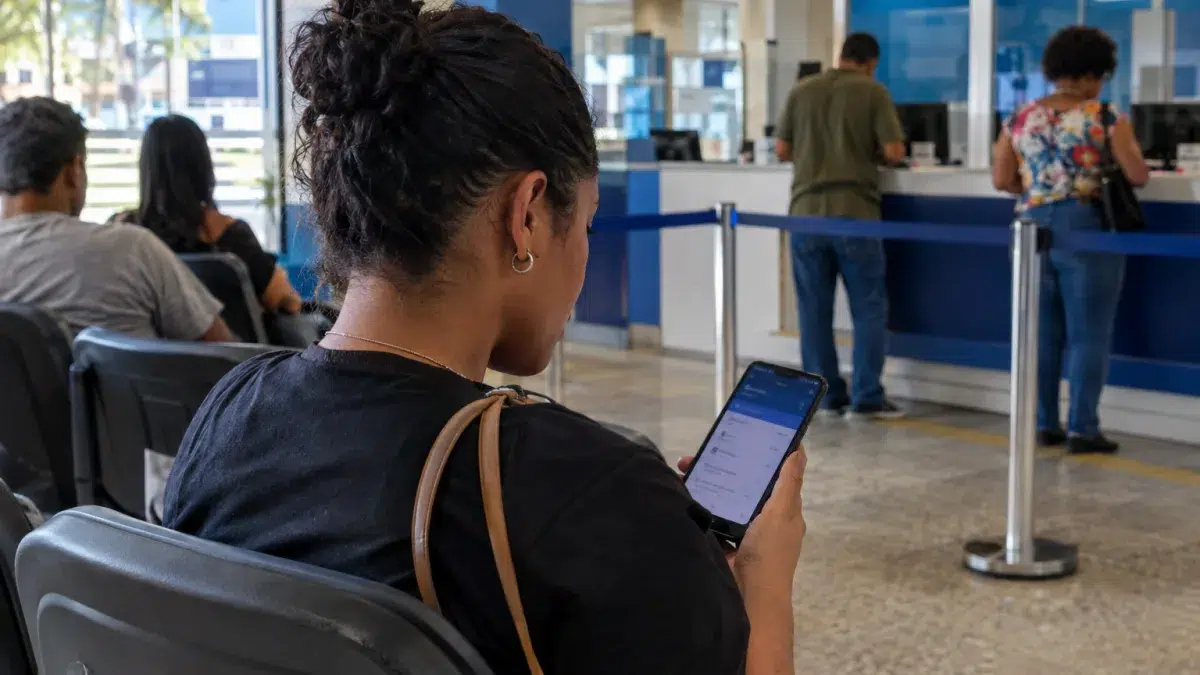Banco encerrou sua conta e reteve o saldo: como recuperar seu dinheiro? Conta encerrada, consumer rights, lawyer — Banco encerrou sua conta e reteve o saldo: como recuperar seu dinheiro?