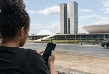 Falso investimento, high court, scales of justice — Golpe do falso investimento: banco pode ser responsabilizado pelo dinheiro perdi