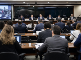 Câmara aprova parecer da PEC da jornada 6x1: reduz 44 para 40h fim da escala 6x1 PEC jornada 6x1 jornada 44 para 40 horas