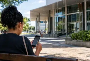 Golpe da falsa central, high court, law books — Golpe da falsa central bancária: quem paga o prejuízo quando o cliente segue ins