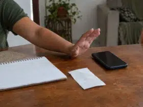 É possível cancelar um Pix agendado antes de o dinheiro sair da conta? Cena documental de consumidor brasileiro relacionada a é possível cancelar um pix agendado antes de o dinheiro sair da conta, explicação do SmartJur