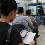 Tarifa bancária, consumer rights, lawyer — Banco cobra tarifa de conta que você não contratou: quando cabe devolução?
